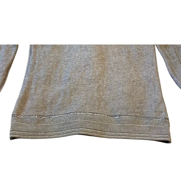 American Eagle AEO Sweater Cardigan Women Size Medium Gray 4 Cotton Button Vneck - Picture 8 of 9